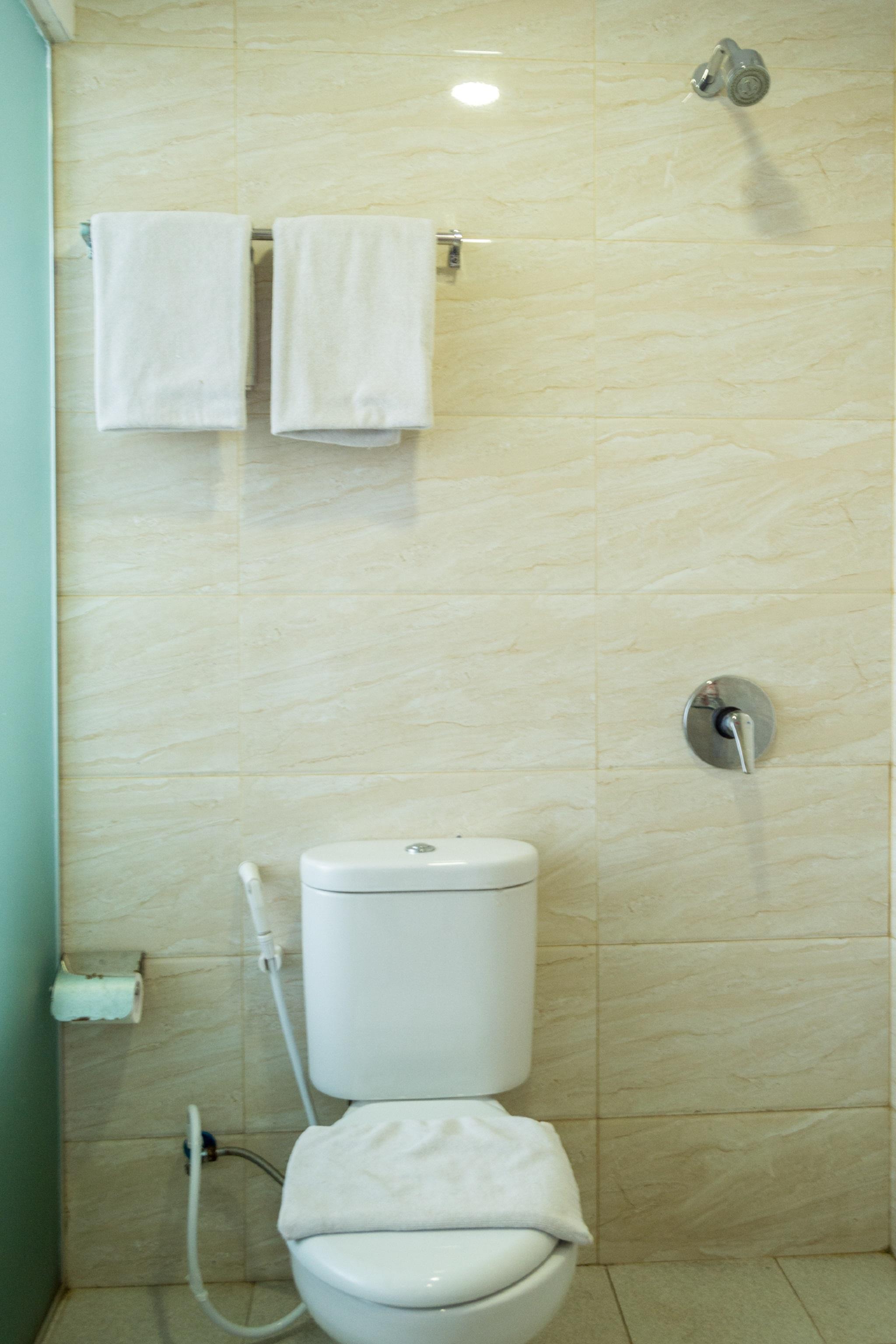 Oyo 676 Hotel Osaka Batam Kültér fotó