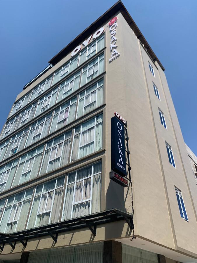 Oyo 676 Hotel Osaka Batam Kültér fotó